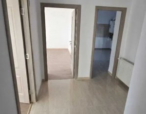 Appartement 3 chambres à louer dans Cluj-napoca, zone Centru
