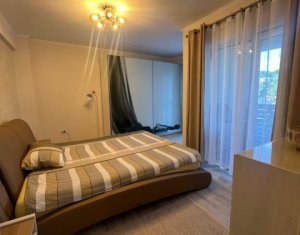 Apartament de 2 camere, zona Tetarom, modern si spatios !