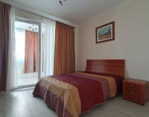 Apartament trei camere, semidecomandat, mobilat, zona BMW