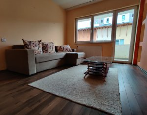 Apartament 2 camere, semidecomandat, Golden Tulip, cartier Zorilor