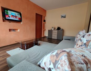 Apartament 2 camere, semidecomandat, Golden Tulip, cartier Zorilor