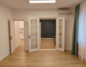 Apartament cu 2 camere - strada Fabricii de Zahar