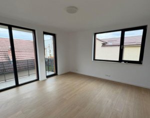 Vila 220mp pt activitati de mixte, Gheorgheni zona Interservisan