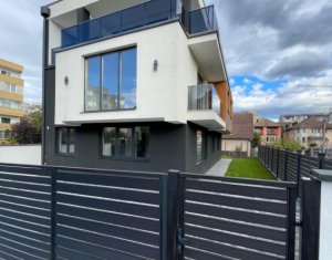 Vila 220mp pt activitati de mixte, Gheorgheni zona Interservisan