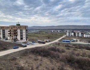 Apartament cu 3 camere, zona Sesul de Sus, parcare subterana