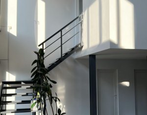 Hala noua 600mp, 10 parcari, iesire Floresti zona Rompetrol