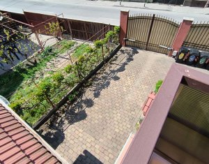 Casa 160 mp, 200 mp teren, zona Intre Lacuri pentru birouri