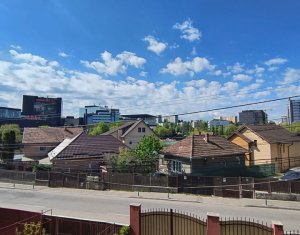 Casa 160 mp, 200 mp teren, zona Intre Lacuri pentru birouri