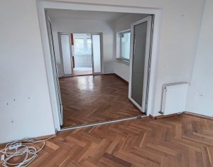 Ház 10 szobák kiadó on Cluj-napoca, Zóna Andrei Muresanu