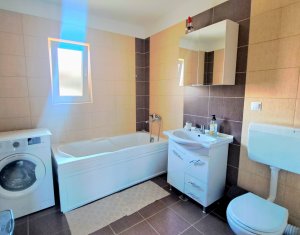 Apartament cu 3 camere pe Sesul de Sus cu parcare