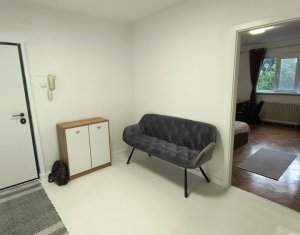 Apartament cu 3 camere, decomandat, Gradini Manastur, 90 mp