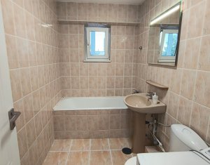 Apartament cu 3 camere, decomandat, Gradini Manastur, 90 mp