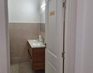 Espace Commercial à louer dans Cluj-napoca, zone Dambul Rotund