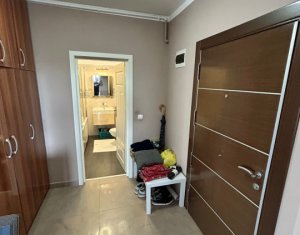 Apartament de inchiriat 2 camere, semidecomandat Parcul Rozelor