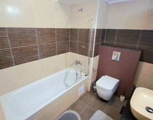Apartament cu 2 camere si parcare in Viva City