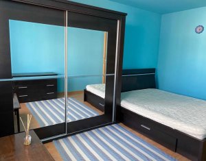 Apartament  modern cu 3 camere în Florești