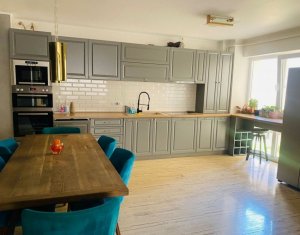 Appartement 4 chambres à louer dans Cluj-napoca, zone Borhanci