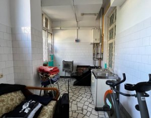 Espace Commercial à louer dans Cluj-napoca, zone Manastur