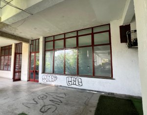 Espace Commercial à louer dans Cluj-napoca, zone Manastur