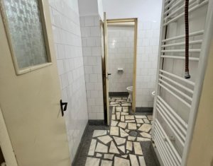 Espace Commercial à louer dans Cluj-napoca, zone Manastur