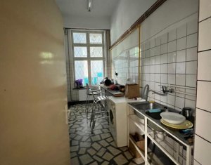 Espace Commercial à louer dans Cluj-napoca, zone Manastur