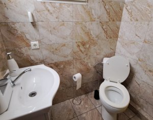 Apartament de inchiriat cu 3 dormitoare la casa in Someseni