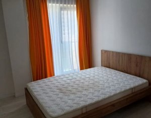 Apartament cu 3 camere in zona Hasdeu, UMF