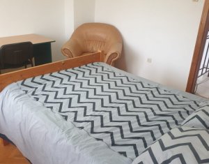 Appartement 4 chambres à louer dans Cluj-napoca, zone Zorilor