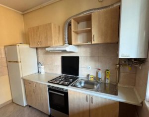 Apartament de închiriat 2 camere , semidecomandat , Iulius Mall