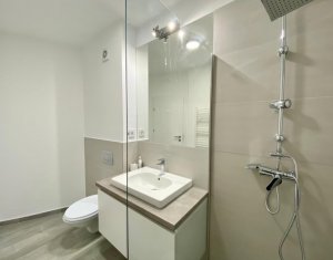 Birouri 64mp, parcare, zona piata Hermes Gheorgheni in imobil nou