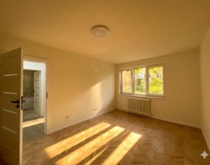 Apartment 3 rooms for rent in Cluj-napoca, zone Gheorgheni