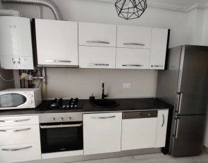 2 camere decomandate, Buna ziua, balcon, parcare