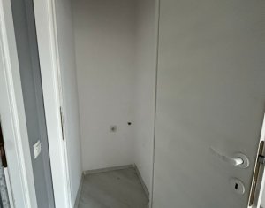 Apatament de inchiriat, 3 camere, parcare, zona Fabricii
