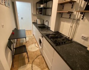 Apartment 4 rooms for rent in Cluj-napoca, zone Manastur