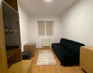Apartment 4 rooms for rent in Cluj-napoca, zone Manastur