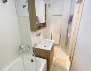Apartment 4 rooms for rent in Cluj-napoca, zone Manastur