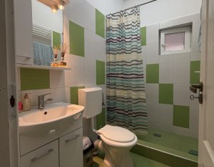 Apartament cochet la casă în zona Mărăști