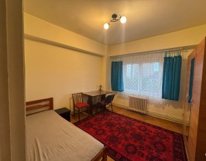 Apartament cu 2 camere, decomandat, 55mp etaj 2/4, ultracentral