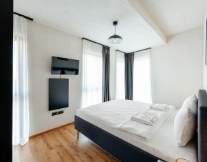 Apartament premium de inchiriat, 3 camere, 81 mp, zona centrala