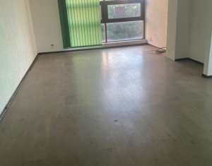 Bureau à louer dans Cluj-napoca, zone Plopilor