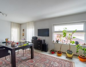Apartament cu 3 camere 96mp garaj boxa Constantin Nottara