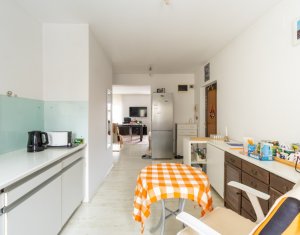 Apartament cu 3 camere 96mp garaj boxa Constantin Nottara