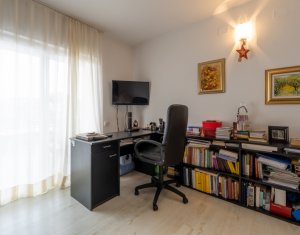 Apartament cu 3 camere 96mp garaj boxa Constantin Nottara