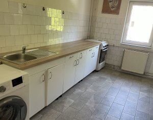 Apartament 3 camere decomandat, Intre Lacuri, Iulius Mall, FSEGA