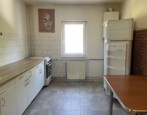 Apartament 3 camere decomandat, Intre Lacuri, Iulius Mall, FSEGA