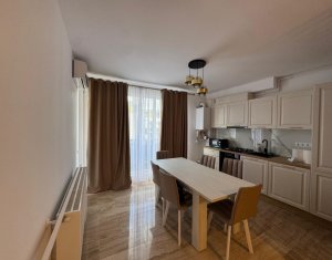 Appartement 3 chambres à louer dans Cluj-napoca, zone Centru