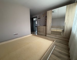 Apartament 3 camere in cartierul Intre Lacuri