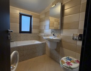 Apartament 3 camere in cartierul Intre Lacuri