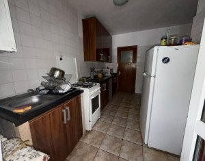 Apartament cu 3 camere decomandate de închiriat în Gheorgheni
