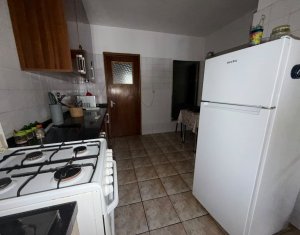 Apartament cu 3 camere decomandate de închiriat în Gheorgheni